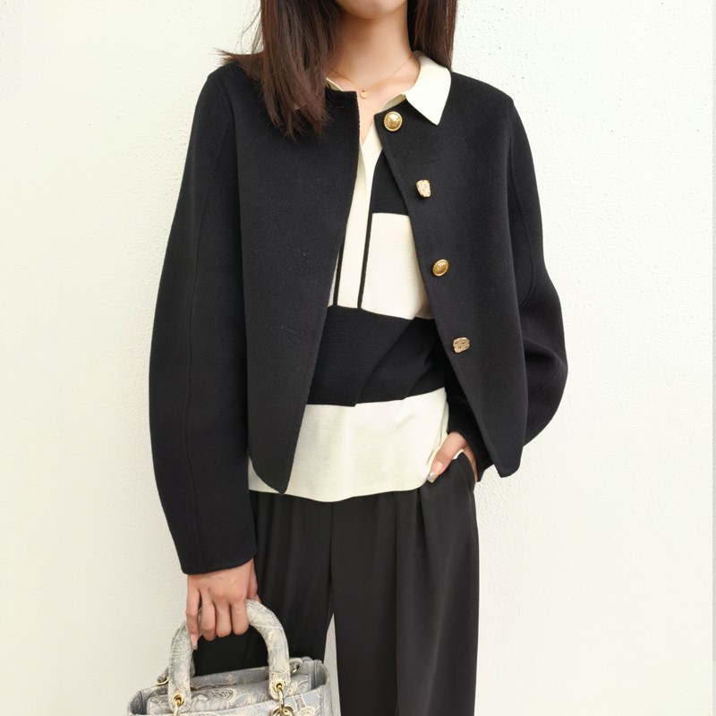 Small fragrant double-sided cashmere coat women's short section small new high-end woolen autumn and winter coat